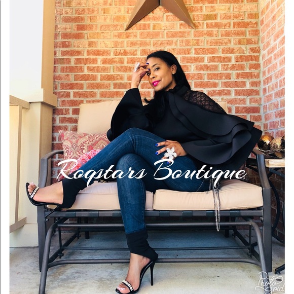 Black elegant blouse - Picture 2 of 7